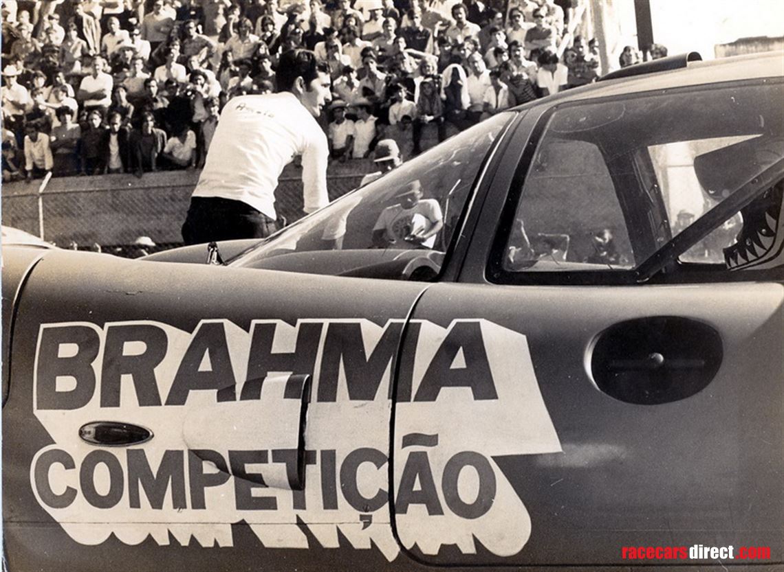 lola-t70-mk3-gt-coupe