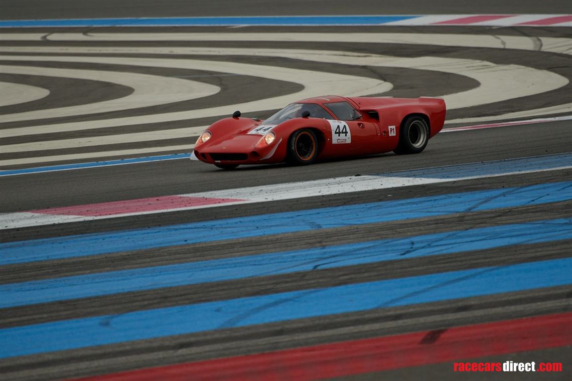 lola-t70-mk3-gt-coupe