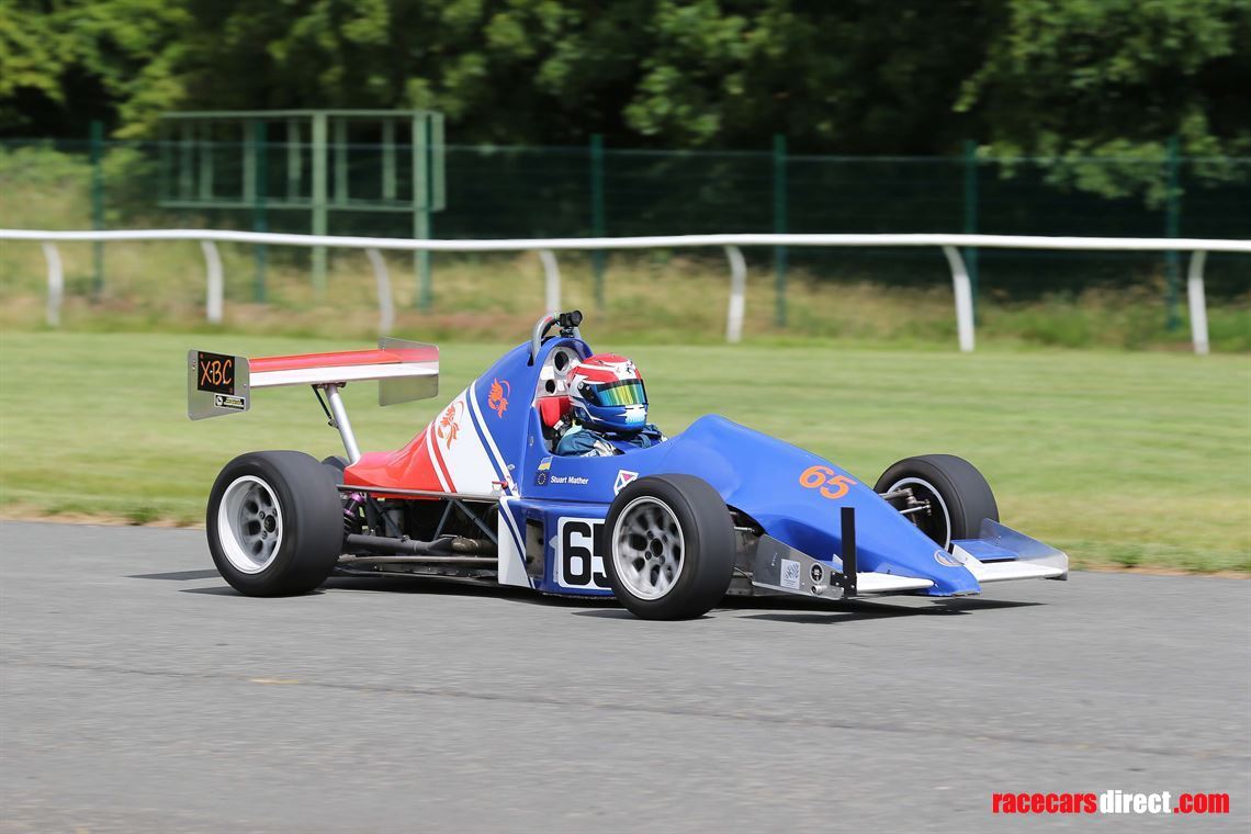 600-jedi---your-first-single-seater