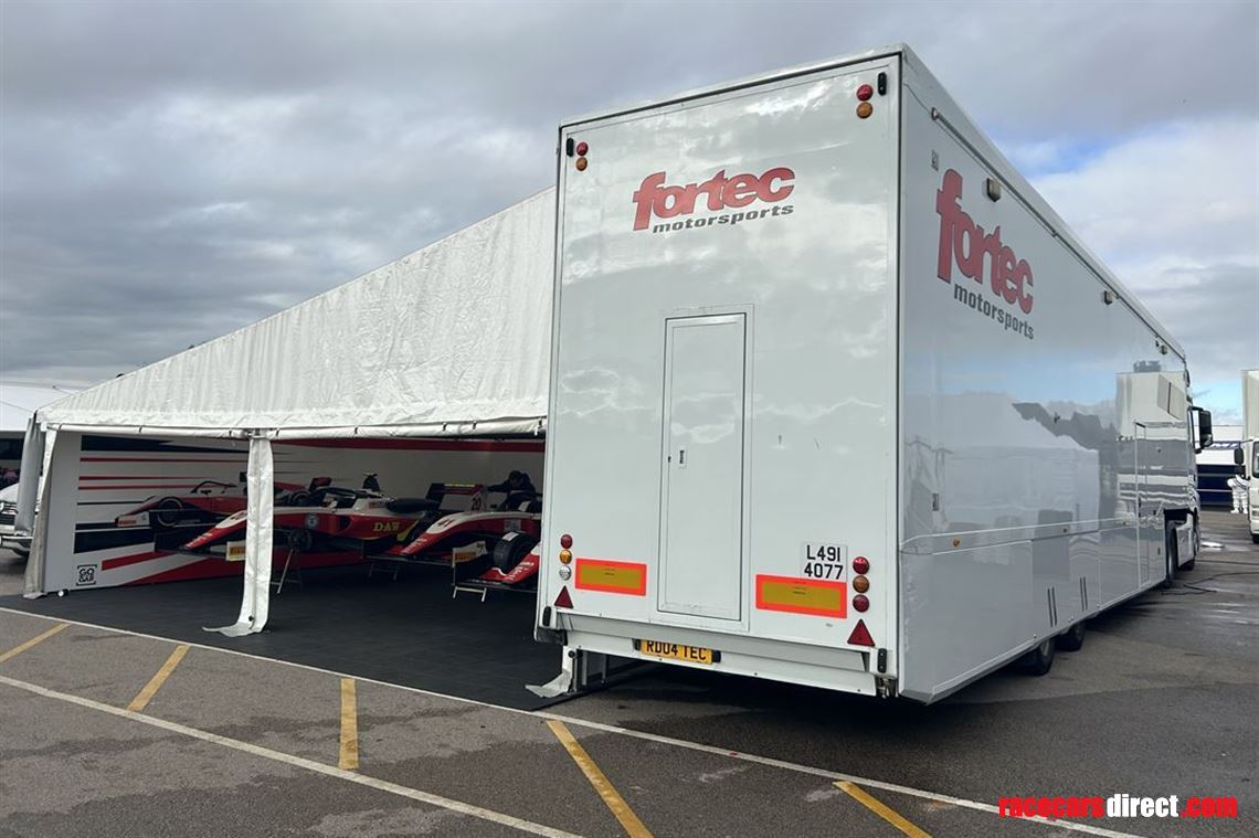 race-trailer-for-sale