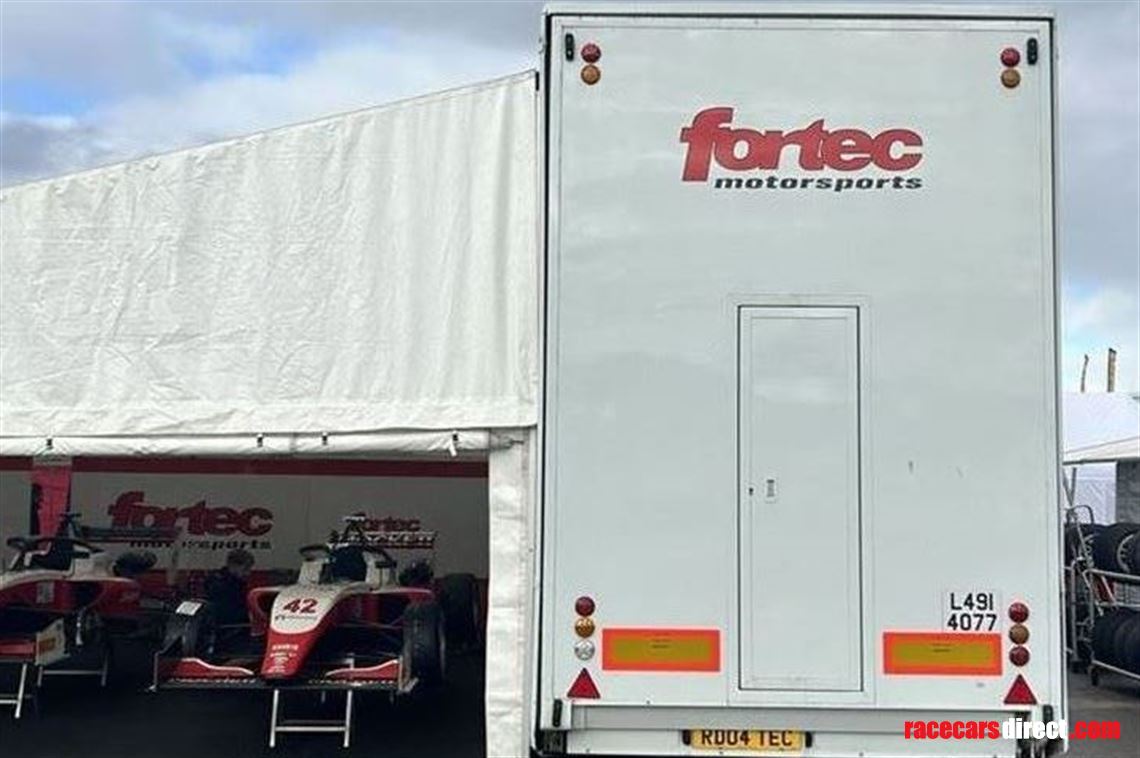 race-trailer-for-sale