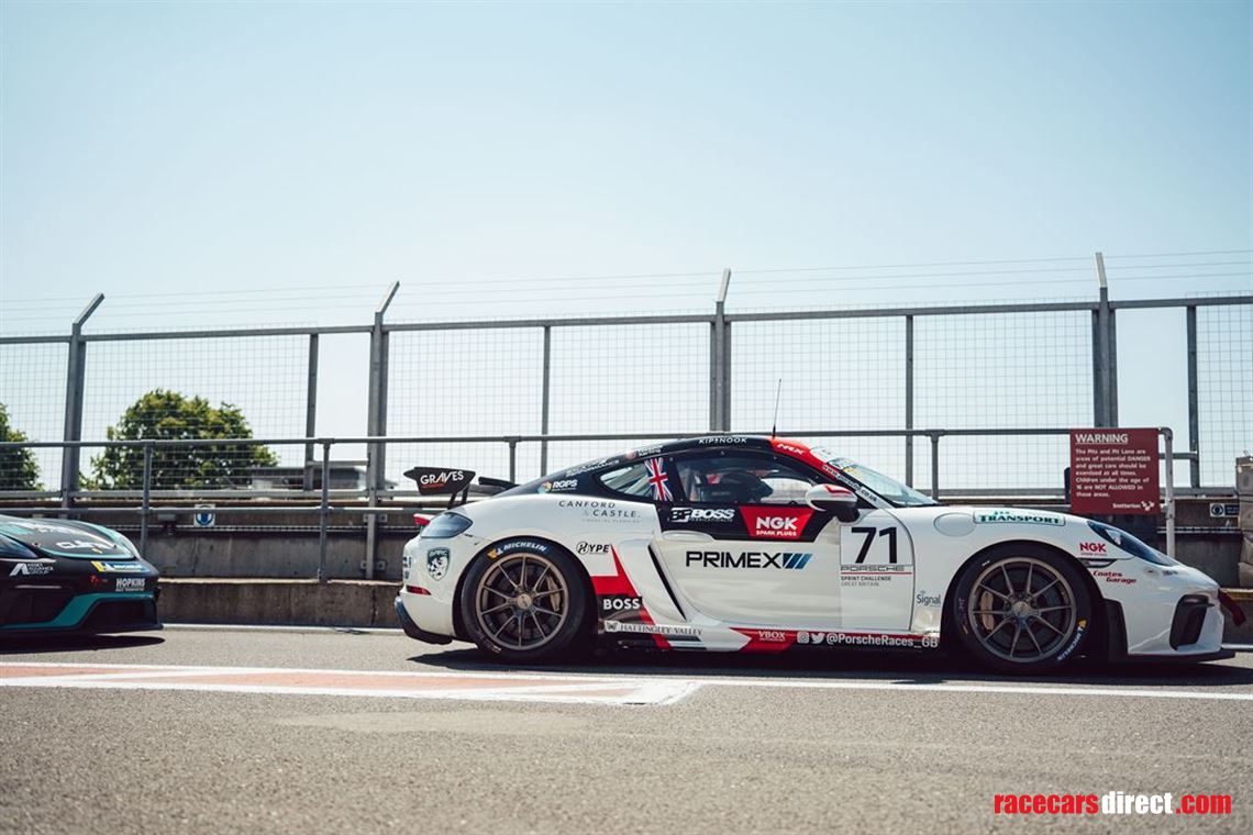 porsche-cayman-gt4-clubsport