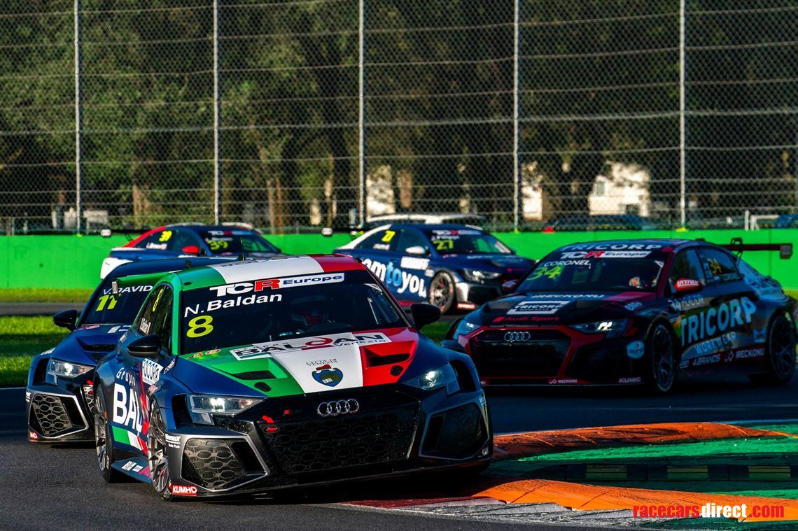 comtoyou-audi-rs3-tcr-sadev-gearbox