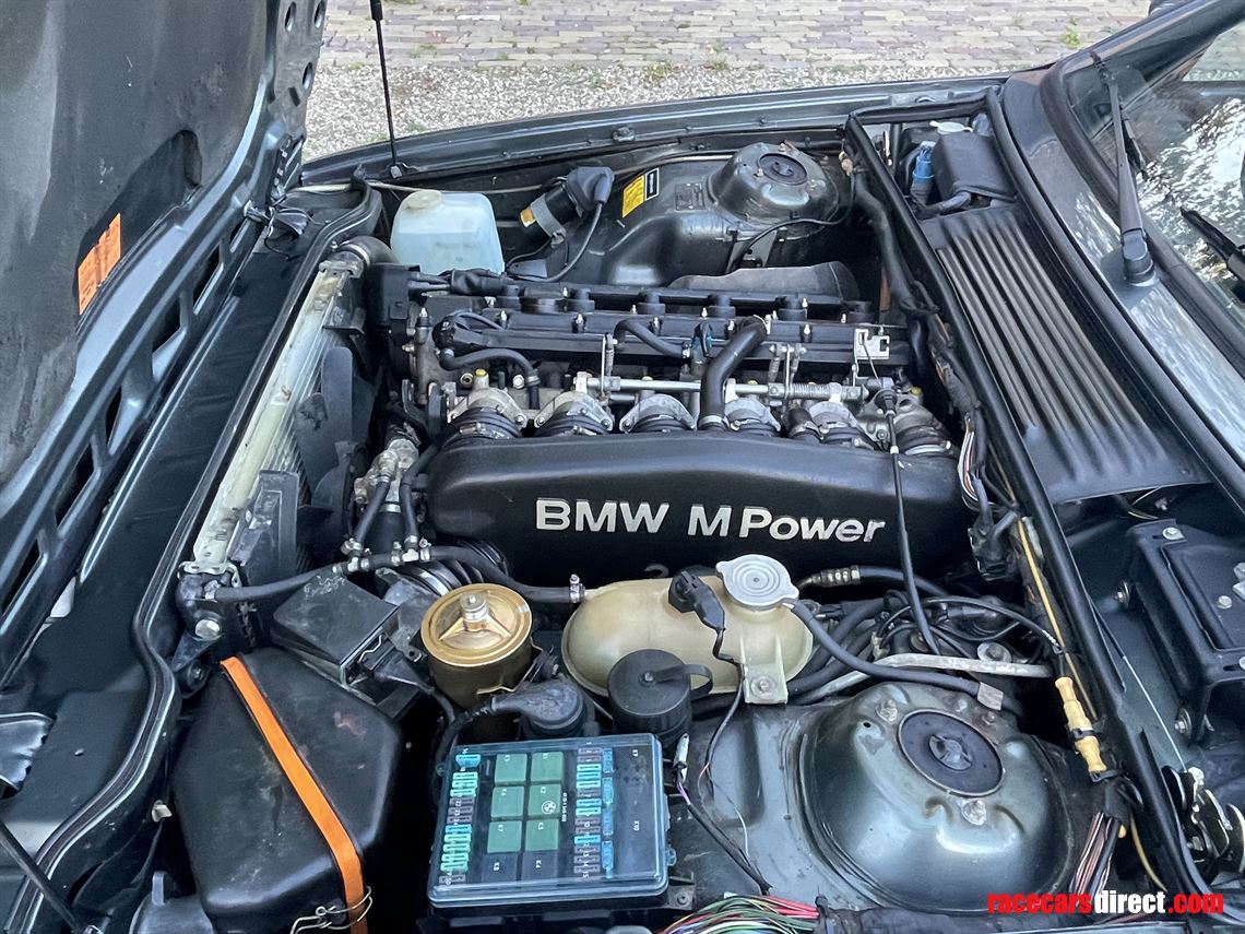 bmw-m635-csi---original-and-as-new-condition