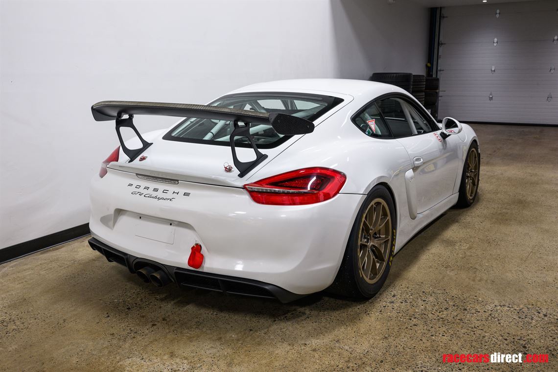 2016-porsche-gt4-clubsport-981