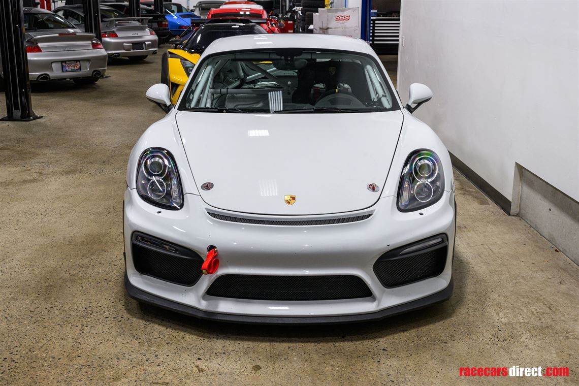 2016-porsche-gt4-clubsport-981