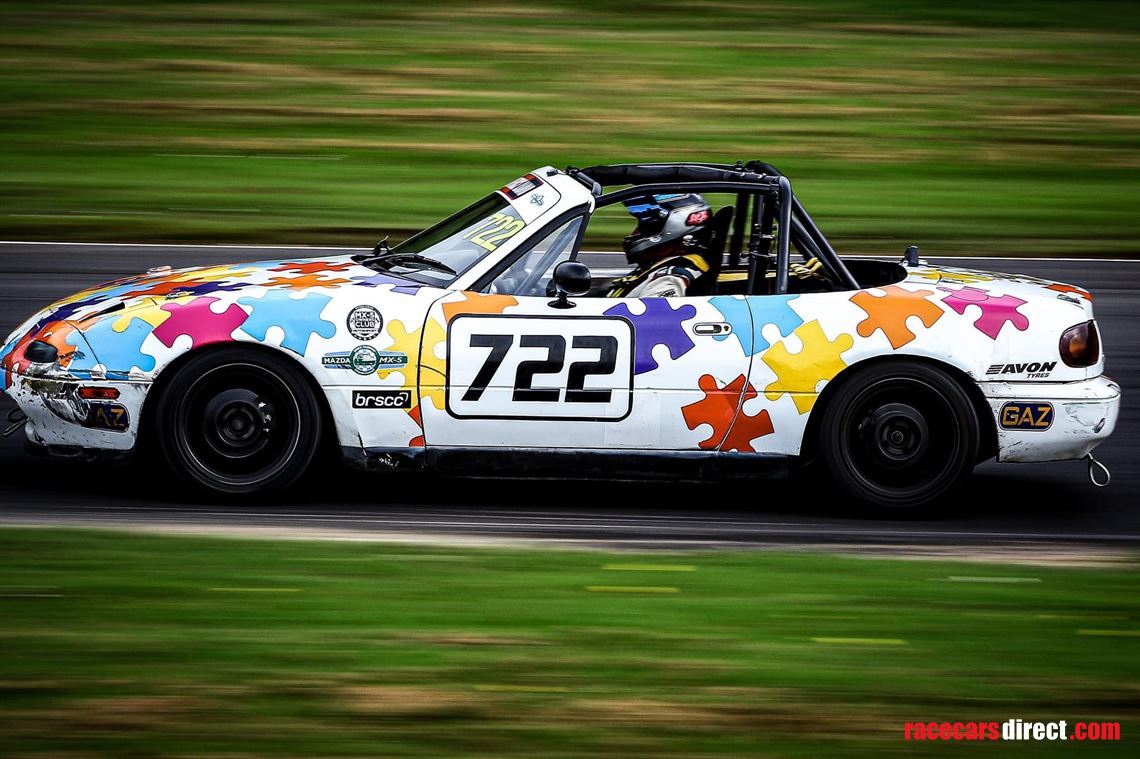 mazda-mx5-race-car-clubman-championship-brscc