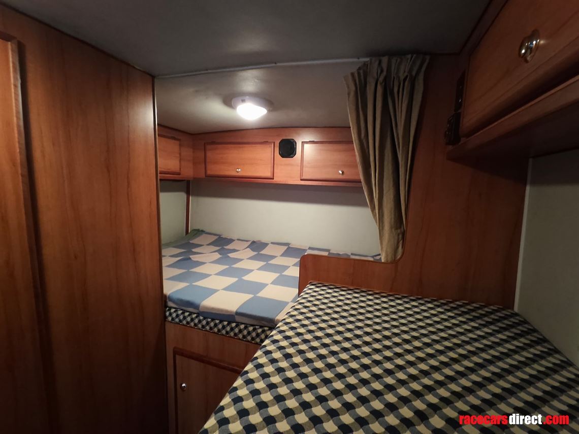 volvo-bus-race-transport-motorhome