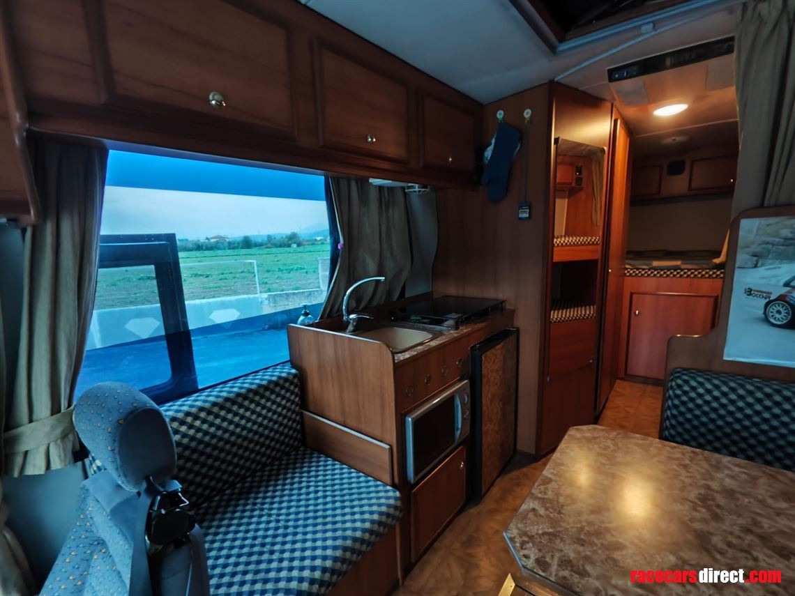 volvo-bus-race-transport-motorhome