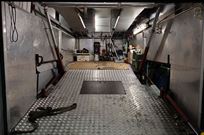 volvo-bus-race-transport-motorhome