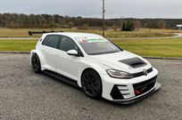 volkswagen-golf-tcr-2018