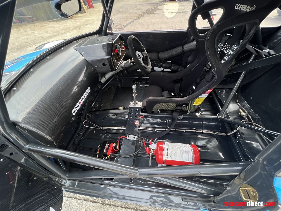 mini-miglia-racecar-front-running-car