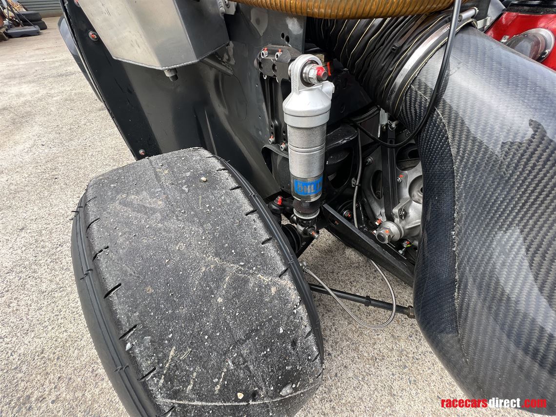 mini-miglia-racecar-front-running-car