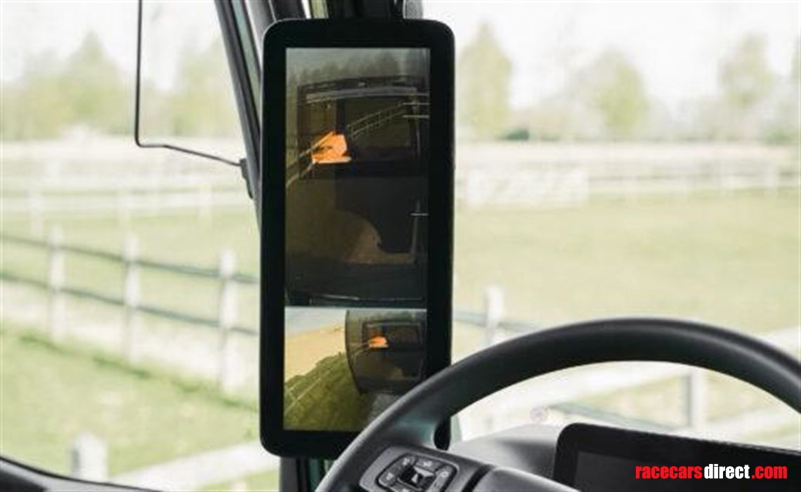 stx-motorhome-mercedes---3-pop-out