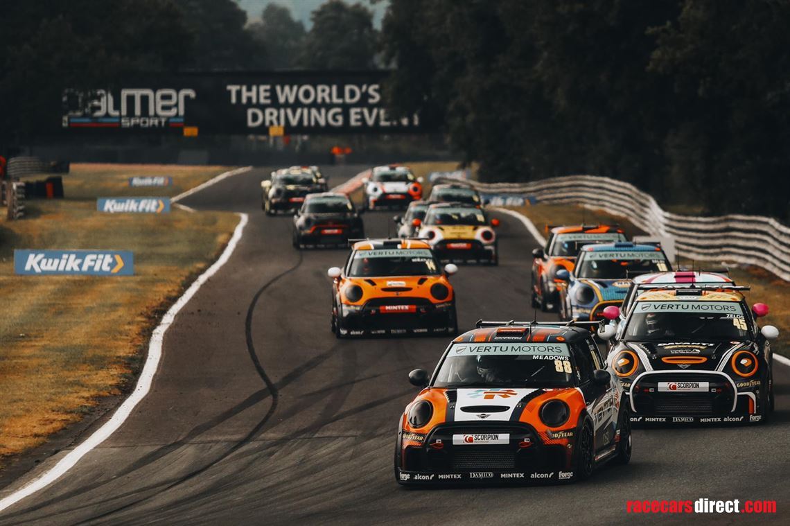 jcw-mini-challenge-car-for-sale