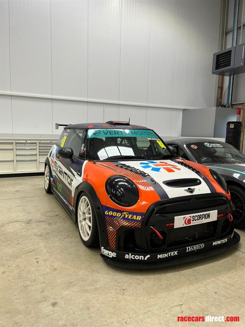 jcw-mini-challenge-car-for-sale