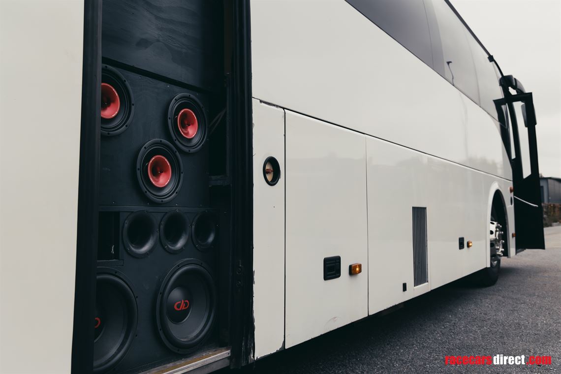 volvo-9700-motorhome