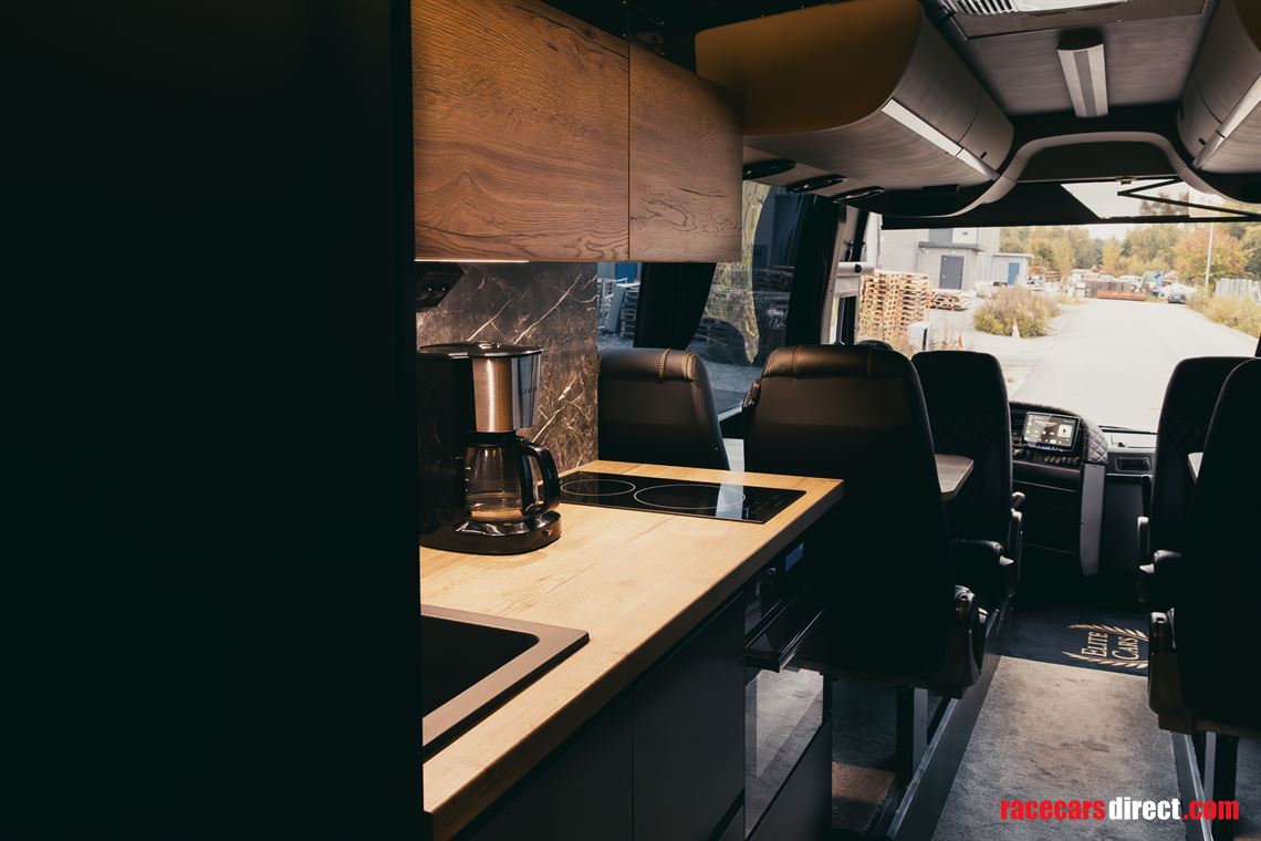 volvo-9700-motorhome