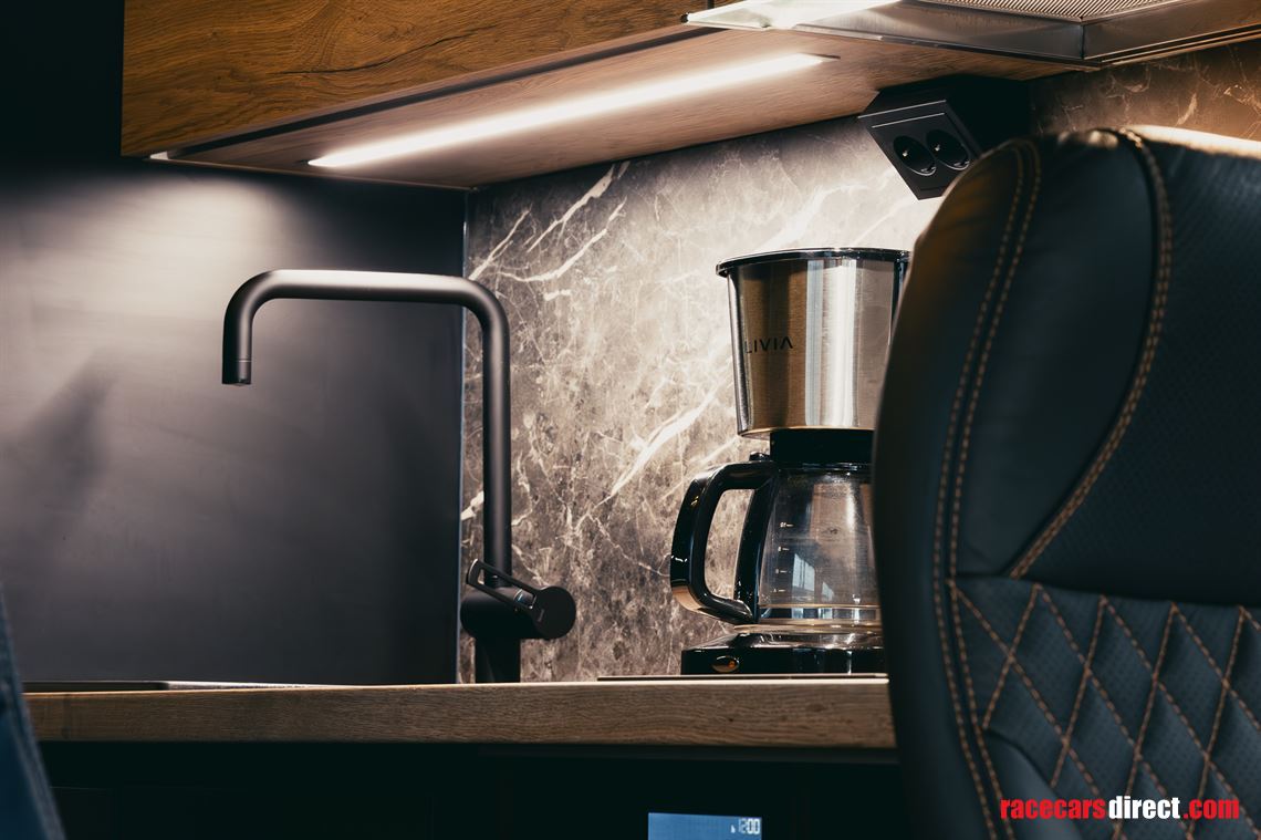 volvo-9700-motorhome