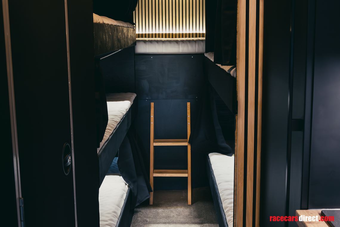 volvo-9700-motorhome