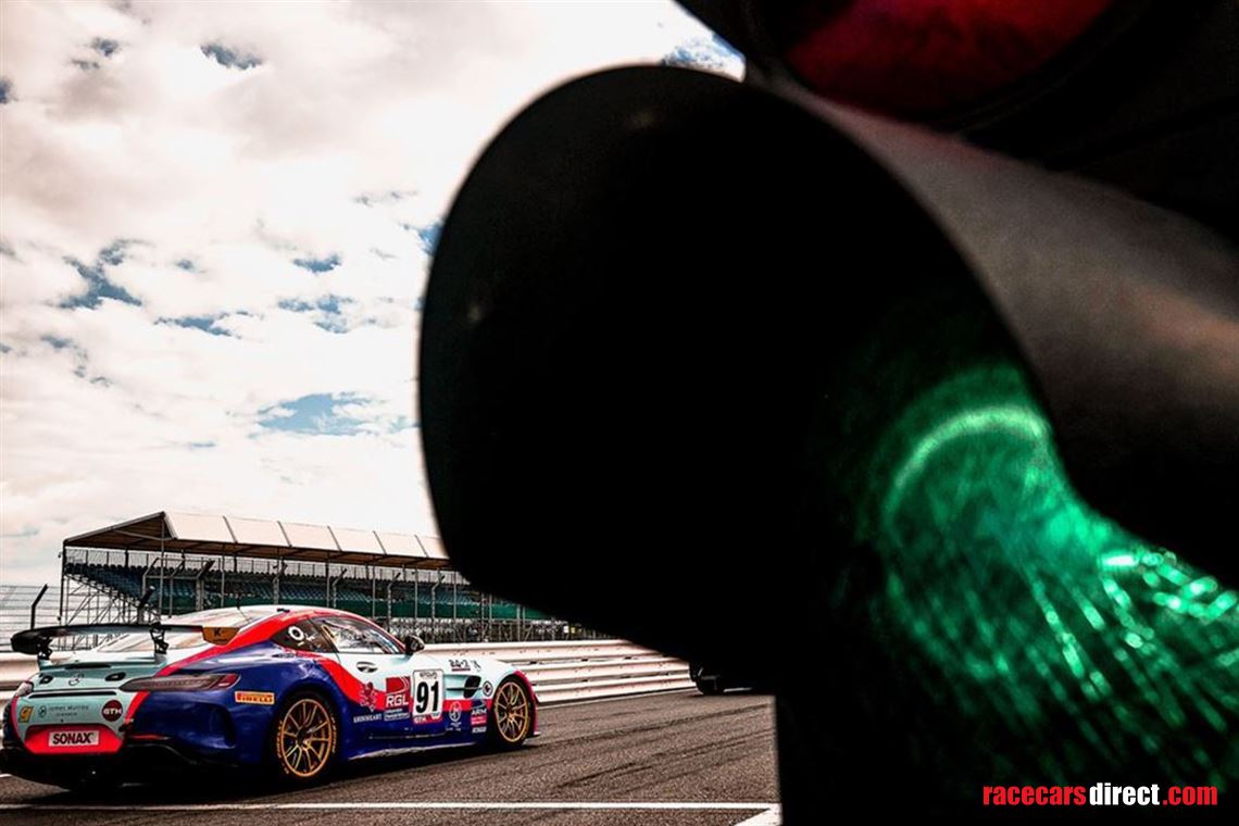 mercedes-amg-gt4-evo-fresh-gearbox