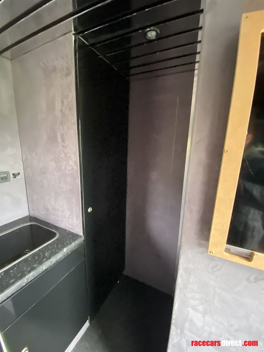 hopkins-race-trailer