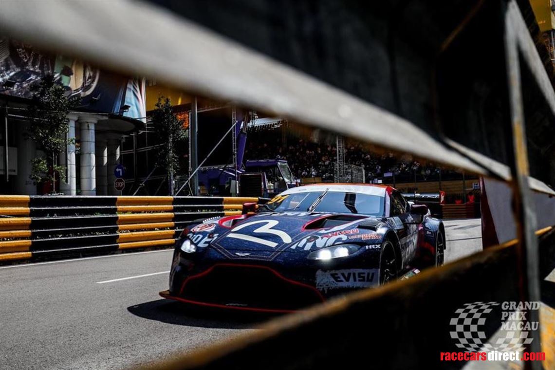 2021-aston-martin-amr-vantage-gt3