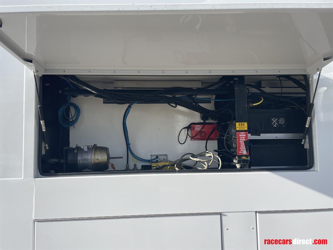 sold-car-transporter-with-office-workshop