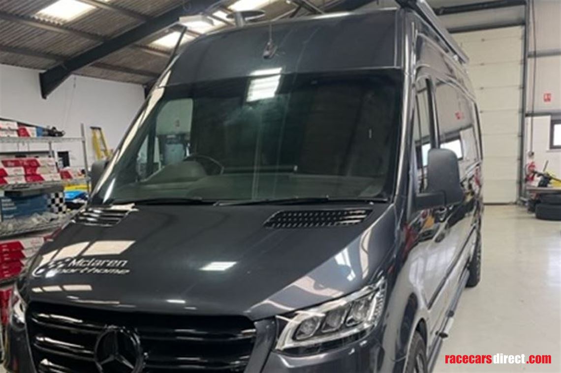 sports-van-bikes-karting-race-van-transporter