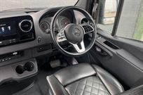 sports-van-bikes-karting-race-van-transporter