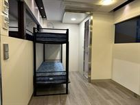 biscoff-scheck-race-transporter