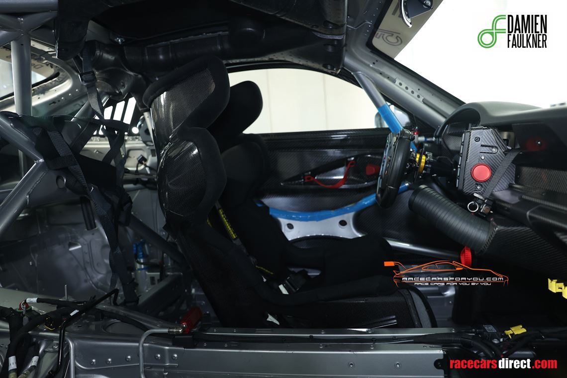 2022-porsche-992-gt3-cup-car