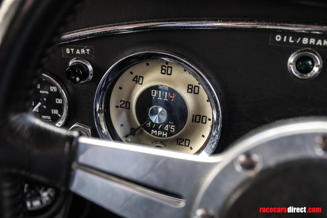austin-healey-3000-mk1-bmc-works-replica