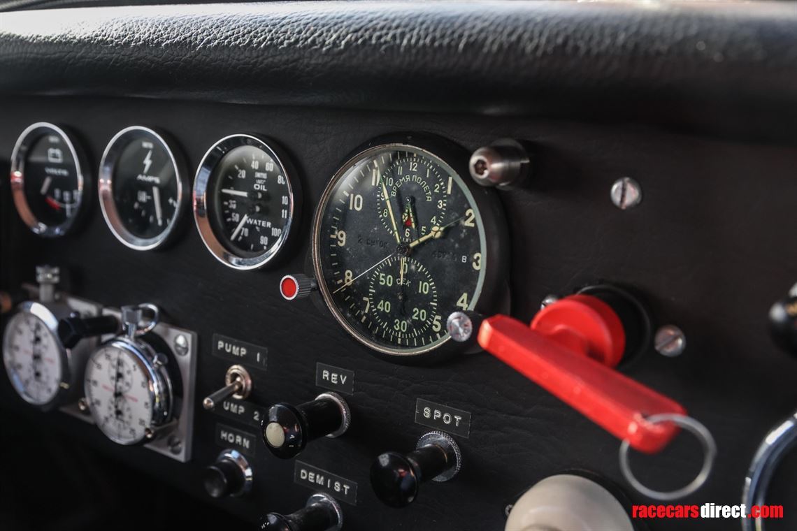 austin-healey-3000-mk1-bmc-works-replica