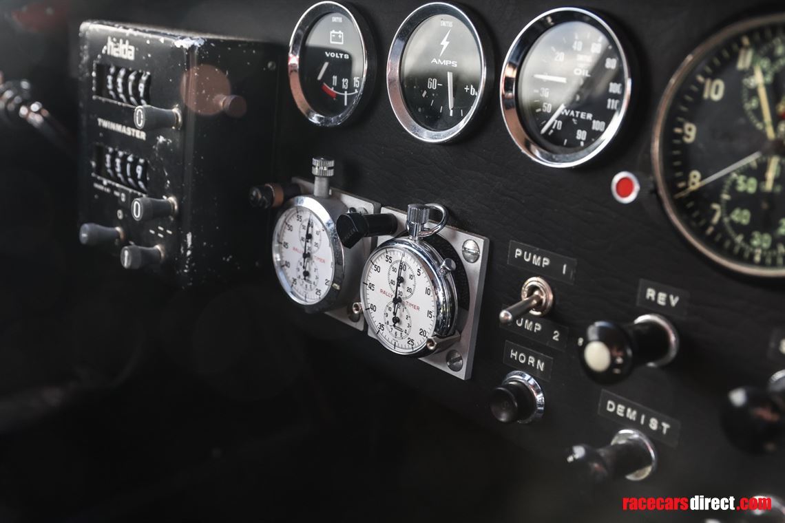 austin-healey-3000-mk1-bmc-works-replica