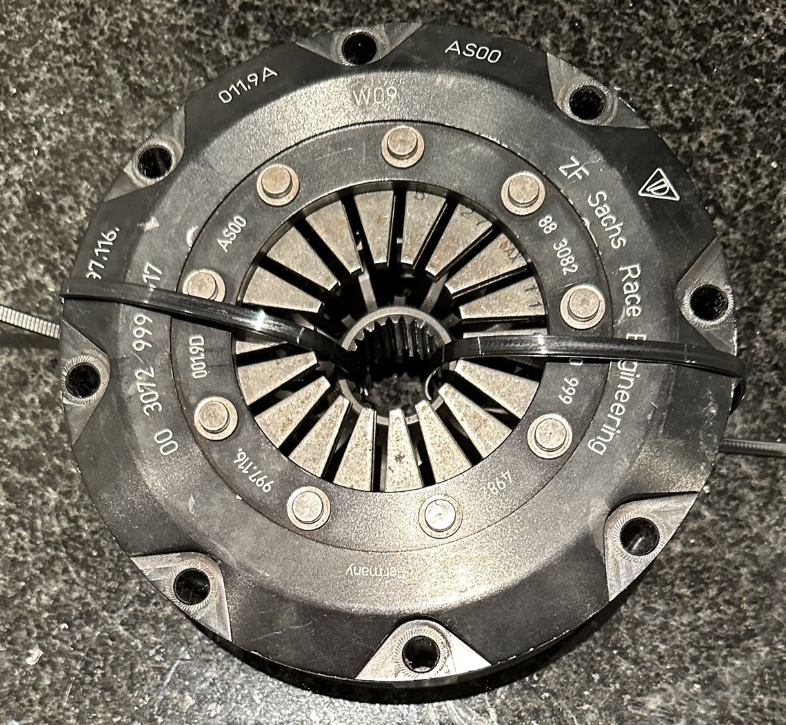 ceramic-clutch-991