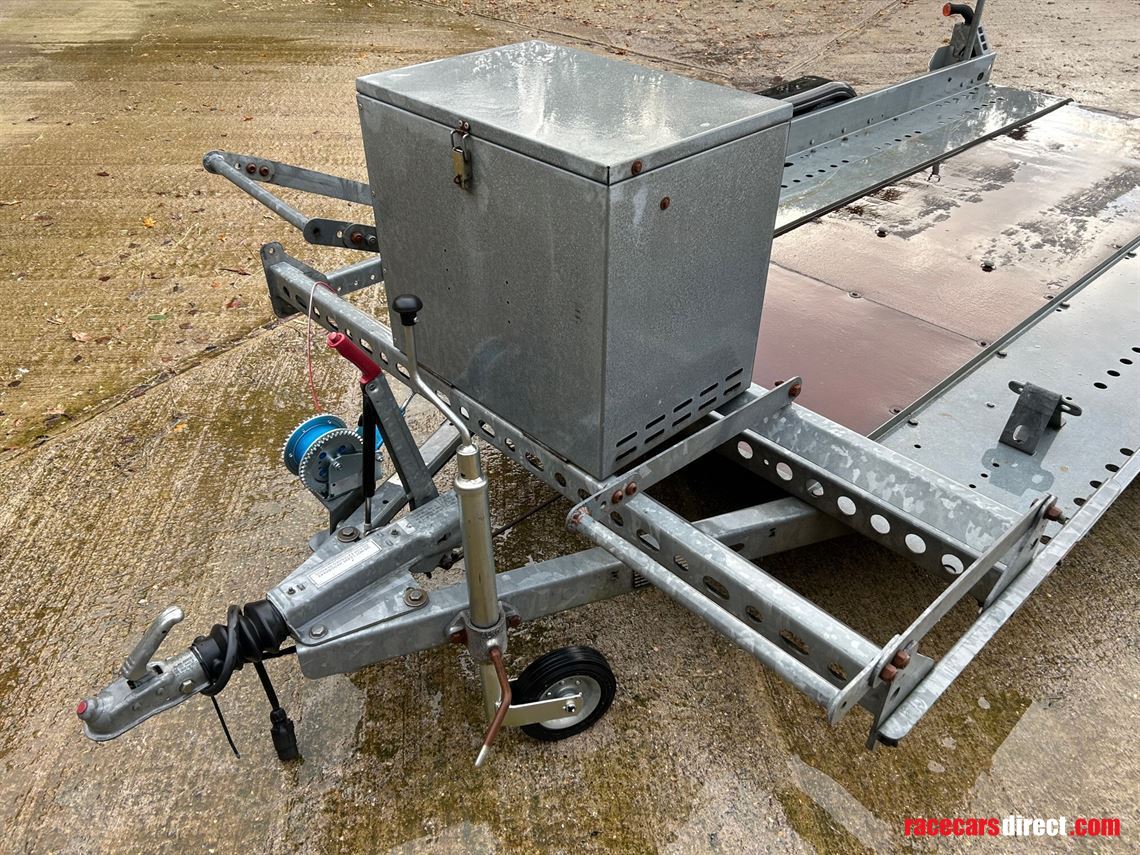 brian-james-clubman-trailer