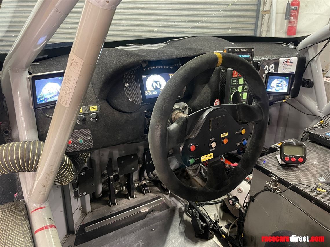 bmw-m4-race-car-solution-f-tc12-chevy-v8-redu