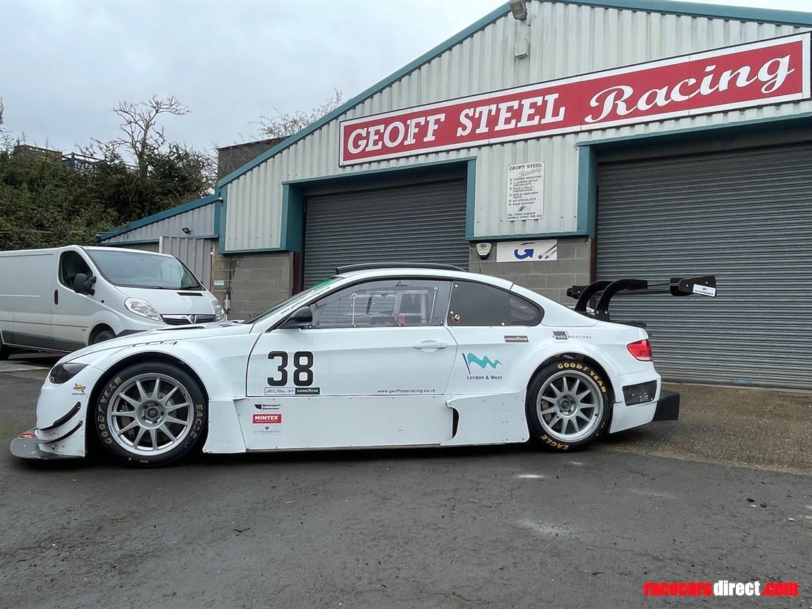 bmw-m4-race-car-solution-f-tc12-chevy-v8-redu
