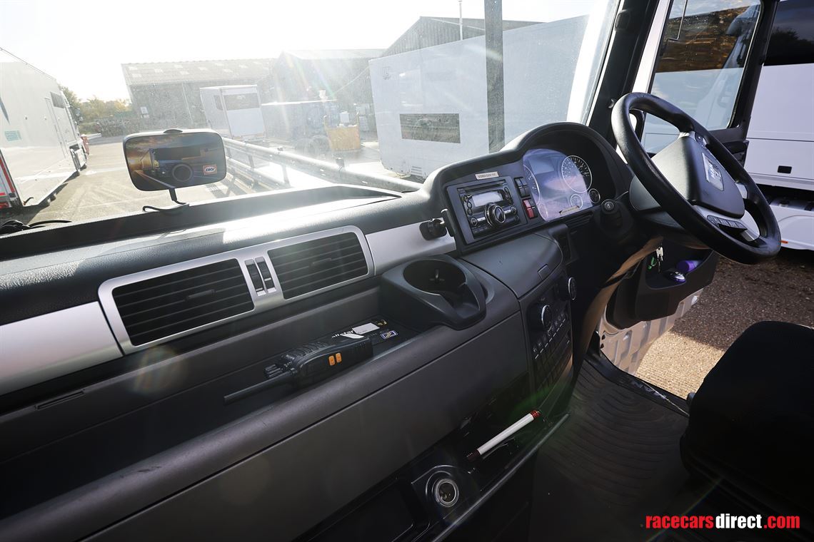 man-tgx-2-car-transporter-with-office-and-6m