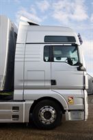 man-tgx-2-car-transporter-with-office-and-6m