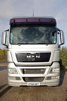 man-tgx-2-car-transporter-with-office-and-6m