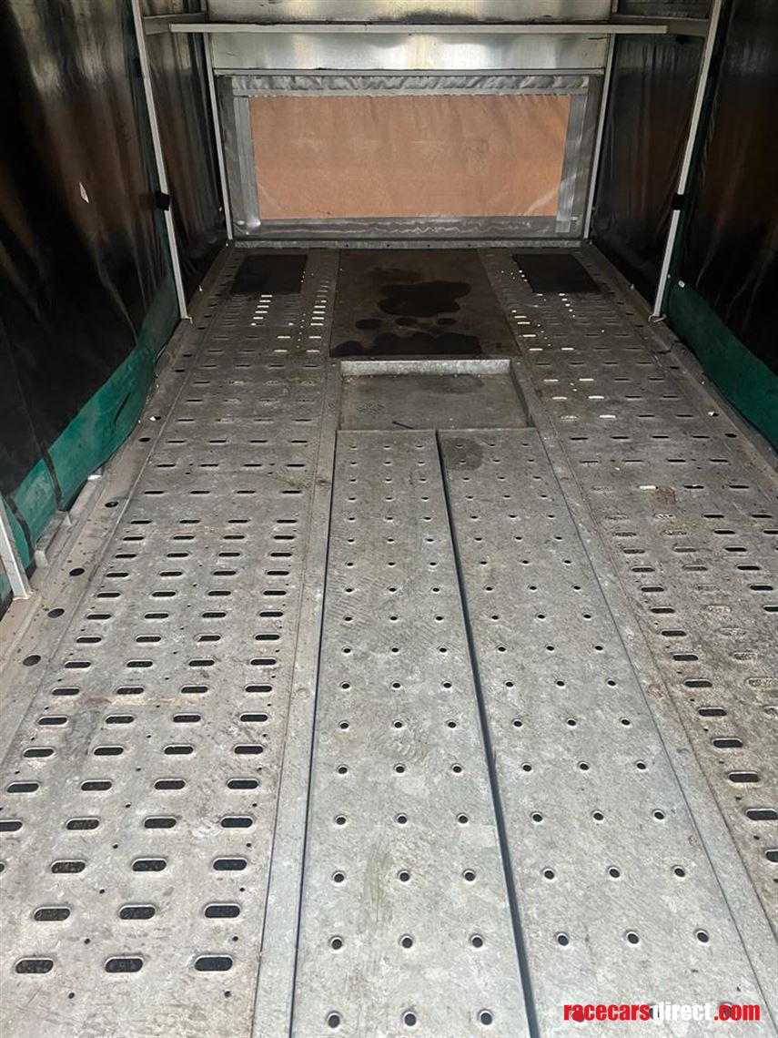 brian-james-c2-with-gt-cover