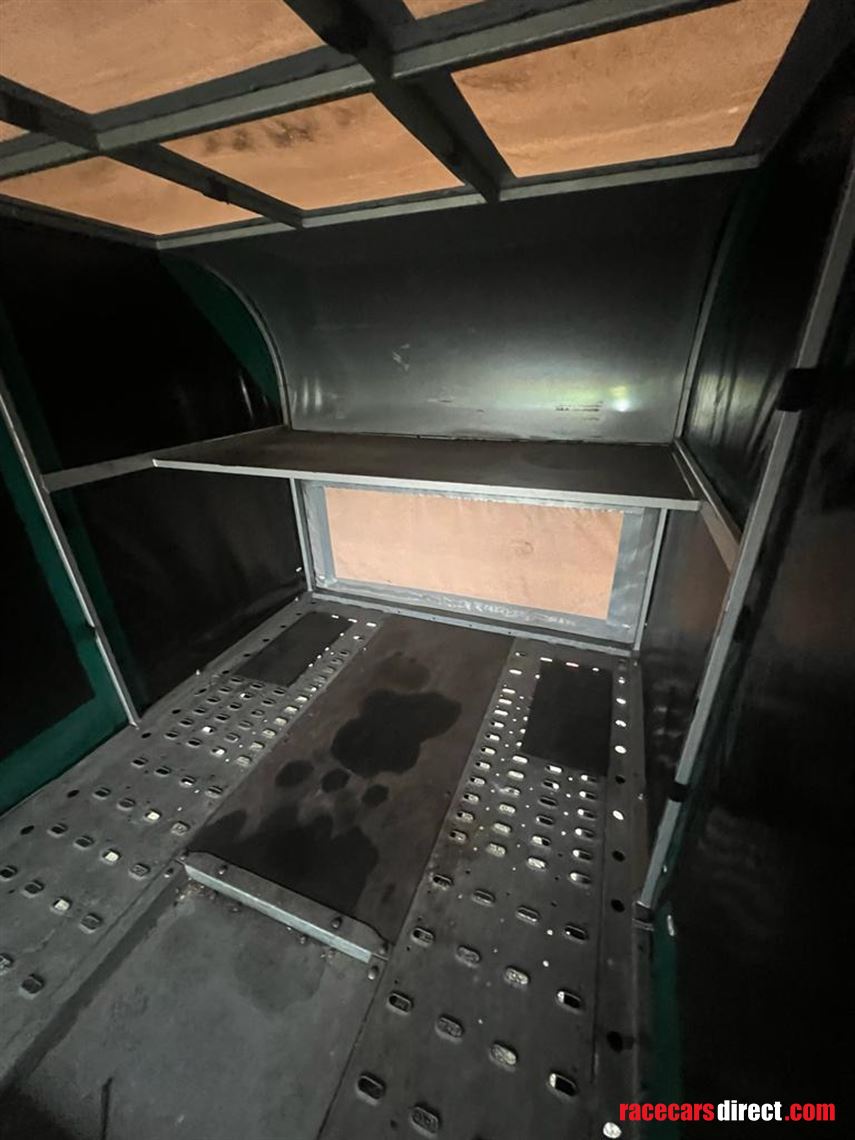 brian-james-c2-with-gt-cover