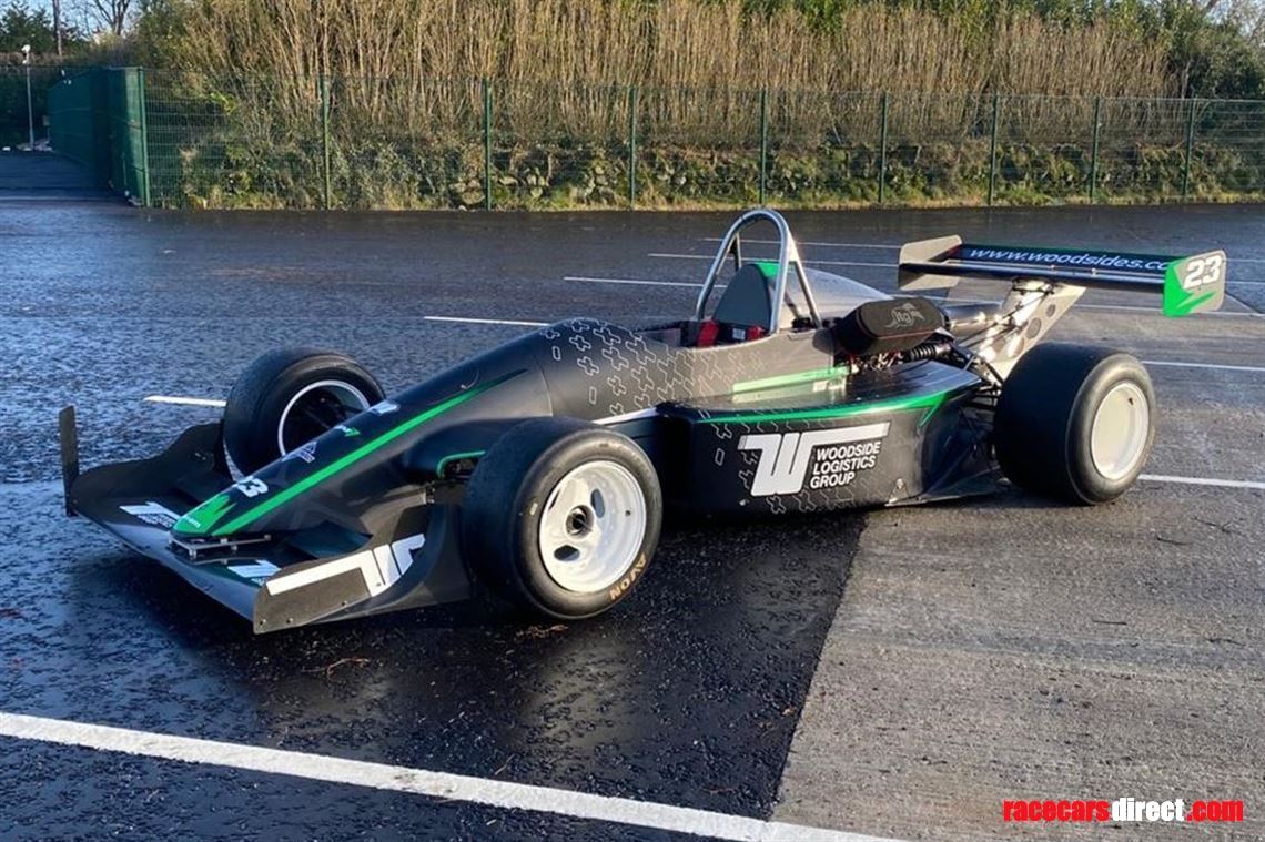 Pilbeam MP82/Millington 2.9l