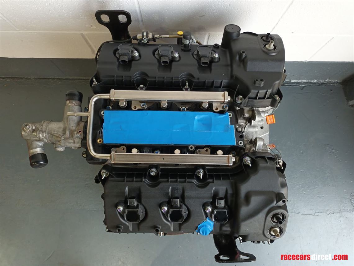 ginetta-g55-v6-ford-cyclone-37-race-engine