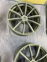 20-aston-martin-lightweight-forged-wheels