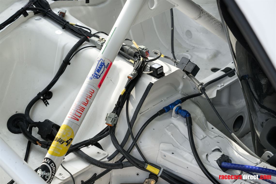 ex-works-2004-porsche-996-gt3-rsr-gt2gte-etc