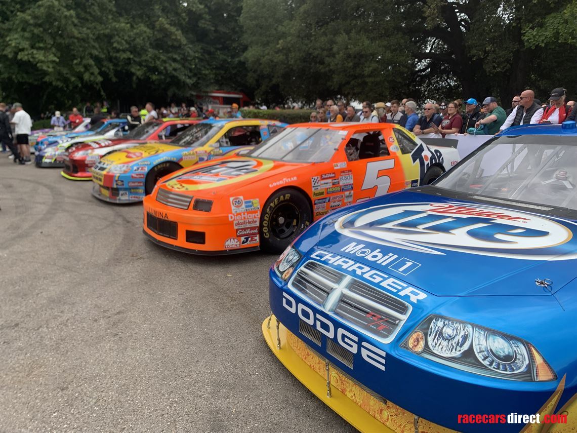 dodge-charger-nascar