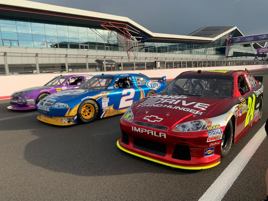 dodge-charger-nascar